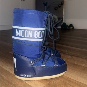 Moon Boot Navy and White Snow Boots